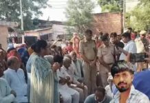 गुरुग्राम में होमगार्ड के बेटे की हत्या के बाद कार्रवाई, 2 पुलिसकर्मी सस्पेंड; SHO को विधायक ने लगाई फटकार Gurugram News