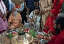कुरुक्षेत्र में CM सैनी की पहली तिरंगा यात्रा, शहीदों को नमन कर मंदिर में किया रुद्राभिषेक Nayab Singh Saini