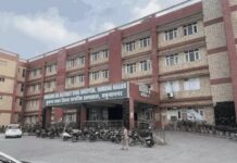 यमुनानगर अस्पताल में महिला की सतर्कता से युवक पकड़ा, बाथरूम के बाहर संदिग्ध हरकत का आरोप Yamunanagar News