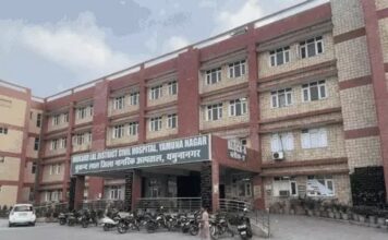 यमुनानगर अस्पताल में महिला की सतर्कता से युवक पकड़ा, बाथरूम के बाहर संदिग्ध हरकत का आरोप Yamunanagar News