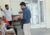 कैथल अस्पताल के बाहर दो युवकों पर चाकू से हमला, पुराने विवाद में घायल; PGI रेफर Kaithal News