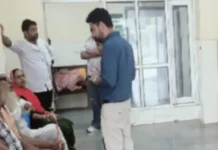 कैथल अस्पताल के बाहर दो युवकों पर चाकू से हमला, पुराने विवाद में घायल; PGI रेफर Kaithal News