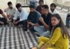 झज्जर में सफाई कर्मचारियों के आंदोलन को CJP का समर्थन, धरना स्थल पर दी सोशल मीडिया ट्रेनिंग; पुलिस पर कार्यकर्ताओं को रोकने का आरोप Jhajjar Sanitation Workers Protest