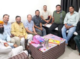 शारदीय नवरात्रों में नागक्षेत्र मंदिर में होगा मां भगवती का शतचंडी पाठ नागक्षेत्र सुधार समिति की बैठक में लिया गया निर्णय तैयारियों के लिए किया गया समितियों का गठन Safidon Nagkshetra Temple