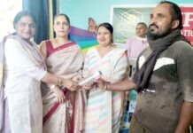 जेसीआई वीक के तहत बांटी स्टील की बोतलें JCI Safidon The Great