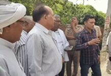 इसराना में मुख्य रास्ते से हटाया अतिक्रमण, JCB से तोड़े अवैध थड़े; ग्रामीणों ने उठाई दोबारा निशानदेही की मांग Israna News