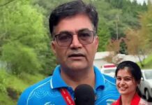 एशियन गेम्स में पदक से चूकीं मनु भाकर, पिता ने शूटिंग रेंज और यात्रा व्यवस्था पर उठाए सवाल Manu Bhaker