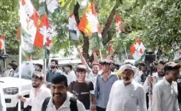 चंडीगढ़ में हरियाणा युवा कांग्रेस का प्रदर्शन, CM आवास घेरने निकले कार्यकर्ता; राहुल गांधी पर FIR और HKRN के मुद्दे पर विरोध Haryana Youth Congress Protest