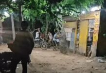 फरीदाबाद में शराब के पूरे पैसे मांगने पर सेल्समैनों से मारपीट, साथियों संग लौटे युवकों पर हमले का आरोप; VIDEO आया सामने Faridabad News