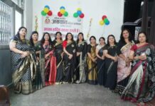 ‘एक शाम बुजुर्गों के नाम’ में सम्मान और खुशियों के रंग, भजनों पर झूमे वरिष्ठजन; उपहार देकर किया सम्मानित Akhil Bharatiya Agrawal Mahila Sammelan