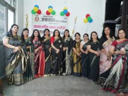 ‘एक शाम बुजुर्गों के नाम’ में सम्मान और खुशियों के रंग, भजनों पर झूमे वरिष्ठजन; उपहार देकर किया सम्मानित Akhil Bharatiya Agrawal Mahila Sammelan