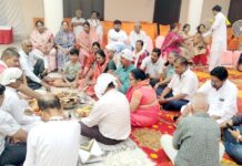अग्रवाल पंचायती धर्मशाला में मनाया गया महाराजा अग्रसेन जन्मोत्सव हवन में आहुतियां डालकर की गई समाज की सुख-शांति की कामना Safidon News