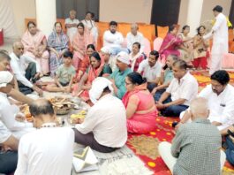 अग्रवाल पंचायती धर्मशाला में मनाया गया महाराजा अग्रसेन जन्मोत्सव हवन में आहुतियां डालकर की गई समाज की सुख-शांति की कामना Safidon News