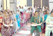 मनुष्य श्रीराम के जीवन से प्रेरणा लेकर आगे बढ़े: मधुरेश दास महाराज श्रीराम के वनवास प्रसंग ने श्रद्धालुओं को किया भाव-विभोर Safidon News