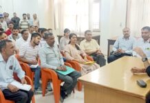 पराली जलाने वालों पर होगी सख्त कार्रवाई: एसडीएम पुलकित मल्होत्रा फसल अवशेष प्रबन्धन को लेकर एसडीएम ने ली अधिकारियों की बैठक Safidon News