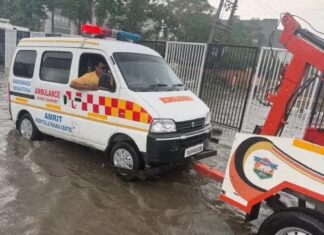 हरियाणा में बारिश से बाजारों और मंडियों में जलभराव, पानीपत में एंबुलेंस बंद; कालांवाली में घर पर गिरी बिजली Haryana Rain