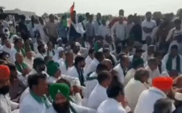 यमुनानगर में किसान महापंचायत के बाद हाईवे पर धरना, एसडीएम को ज्ञापन सौंपकर खोला जाम Yamunanagar News