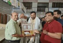 पानीपत में देर रात जैन स्थानक पहुंचे मुख्यमंत्री सैनी, डॉ. राजेश महाराज का अभिग्रह पूरा हुआ Panipat News,