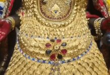 कुरुक्षेत्र में मां भद्रकाली को अर्पित की 2.25 किलो चांदी की गोल्ड प्लेटेड पोशाक, तीन कारीगरों ने बनाई Kurukshetra News