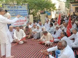 बिजली कर्मचारियों की हड़ताल से जनजीवन प्रभावित, रातभर अंधेरे में रहे कई इलाके Haryana News