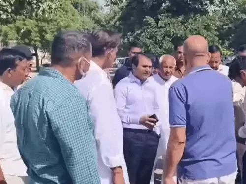 Mandi Workers